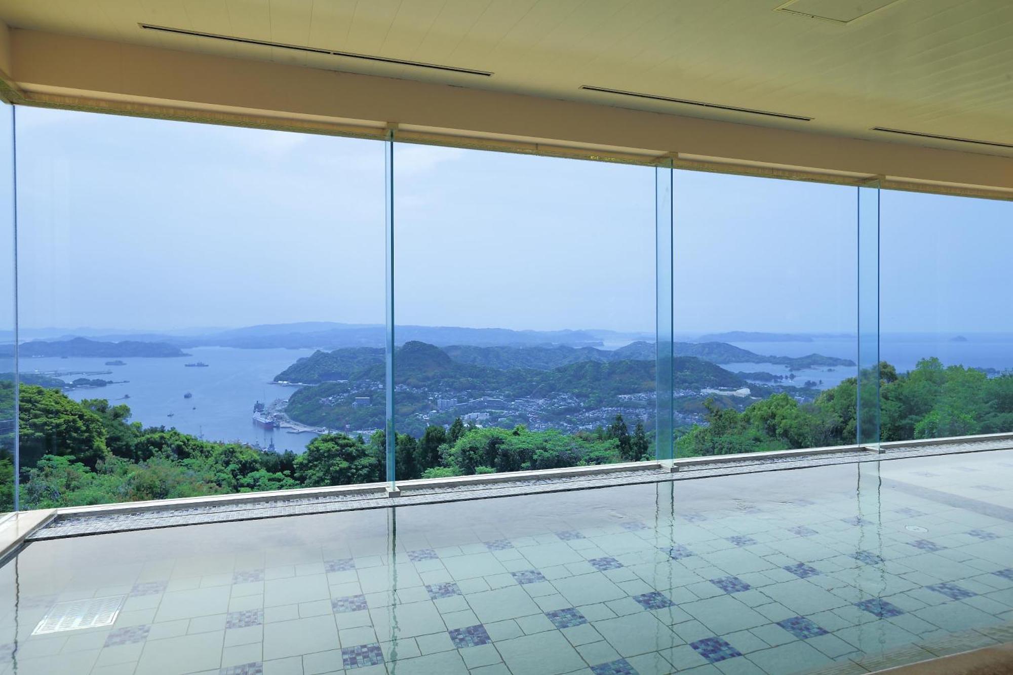 Yumihari-No-Oka Hotel Sasebo Exterior foto